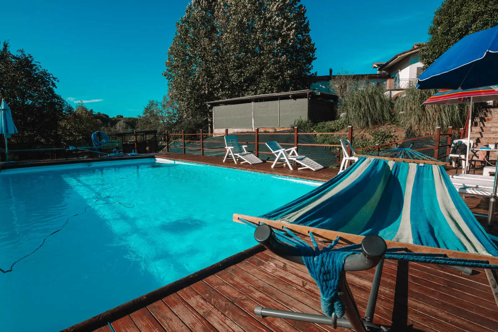 Piscina al sole di Casa Di Levante